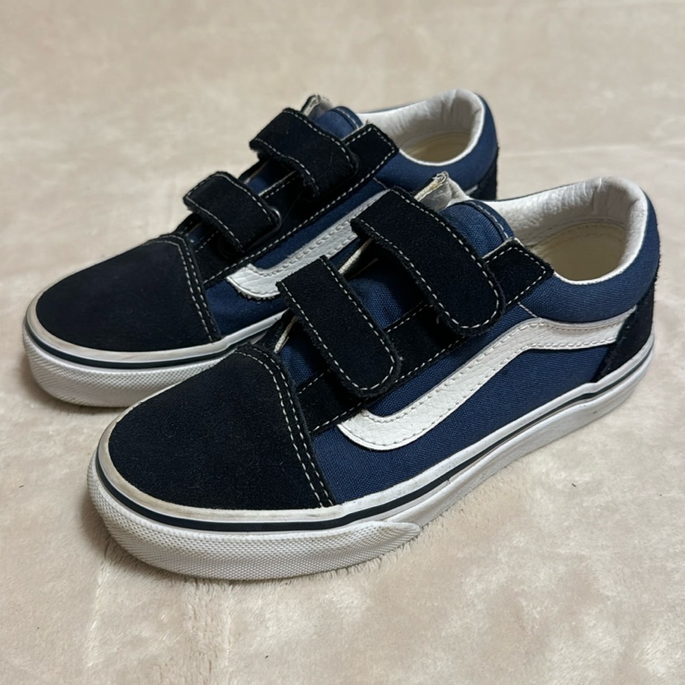 Vans Kids Old Skool V Shoe Navy/True White Size 1